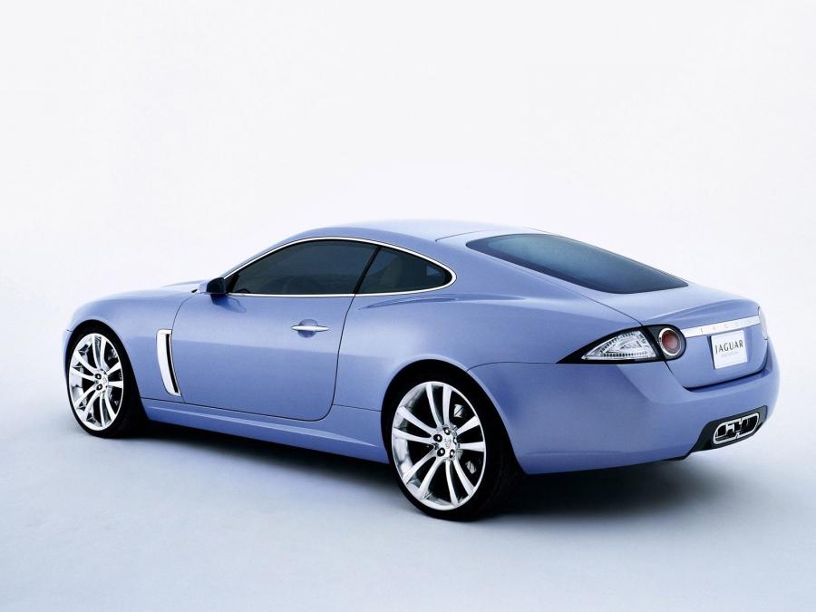  Jaguar Advanced Lightweight Coupe Concept 2005 года  (фото 9 из 10)